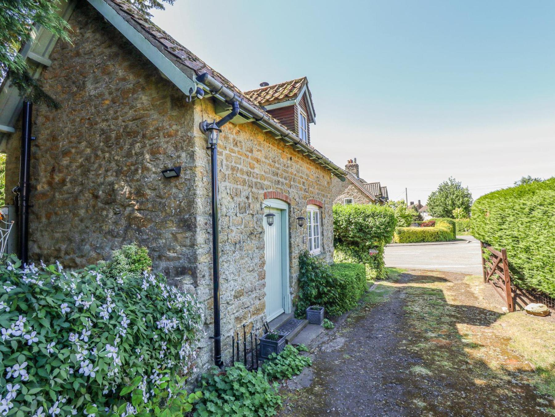 Old Blacksmiths Cottage Маркет Рейзън Екстериор снимка